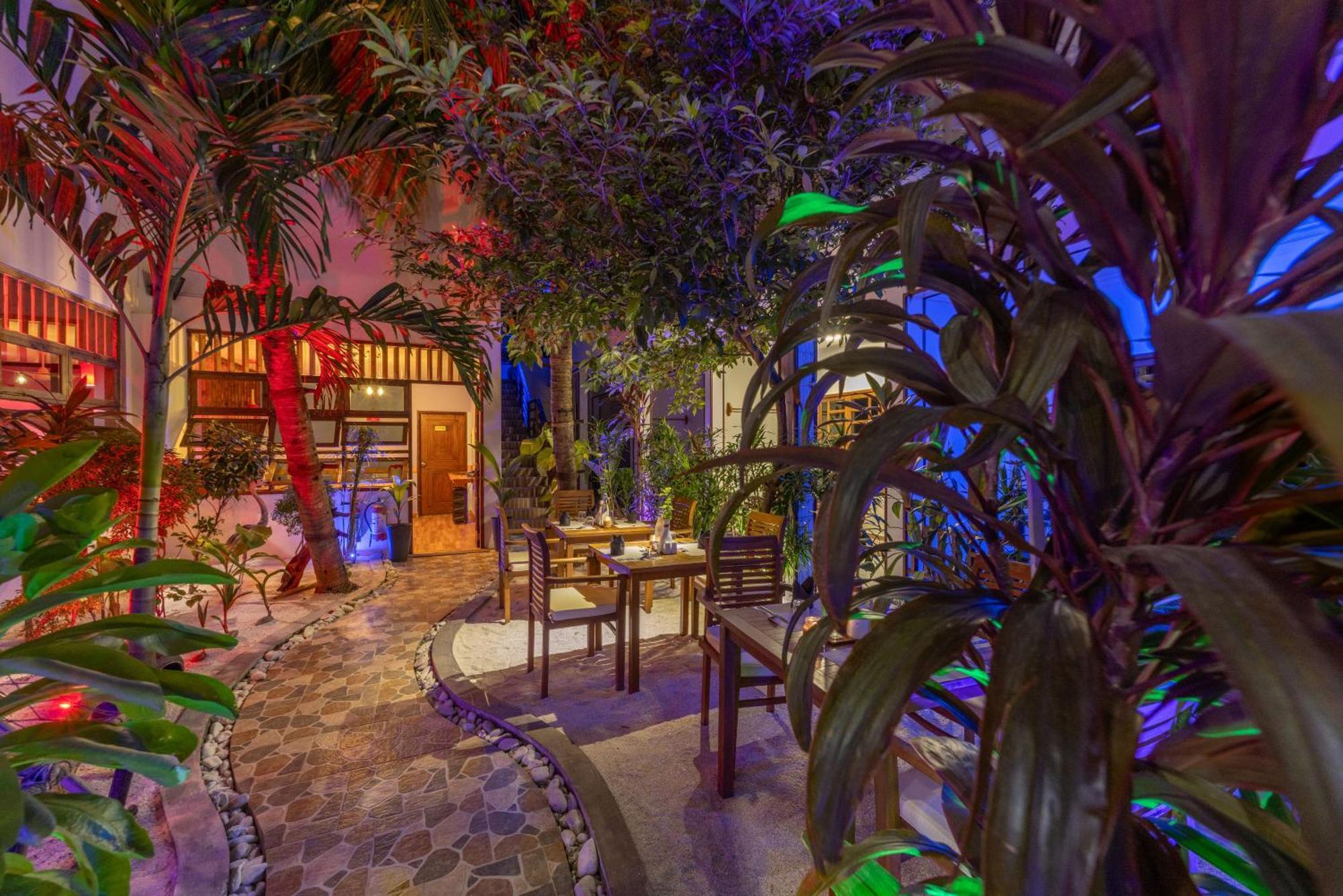 Kamadhoo Inn Kültér fotó